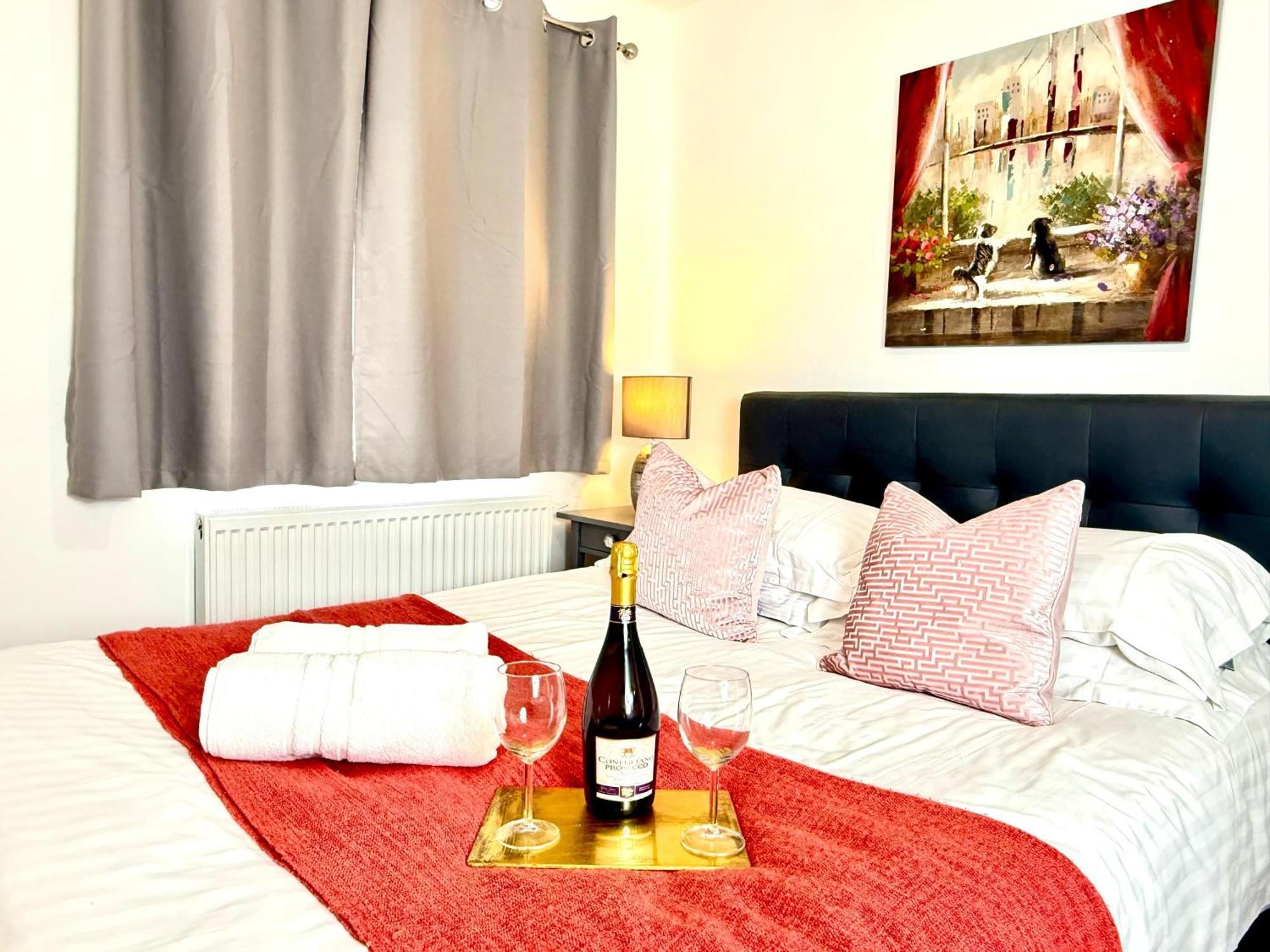 Walnut Flats-F5, Stylish 1-Bedroom - Parking, Netflix, Wifi - Close To Oxford, Bicester & Blenheim Palace Kidlington Exterior foto